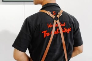 3 Alasan Mengapa Seorang Baker Penting untuk Memakai Celemek Bakery